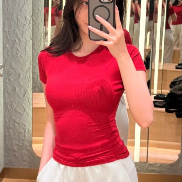 SKIMS Tops - SKIMS Ribbed T-Shirt Red - Small